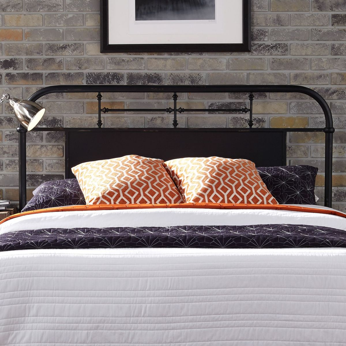 Liberty Furniture Vintage Series King Metal Bed in Black