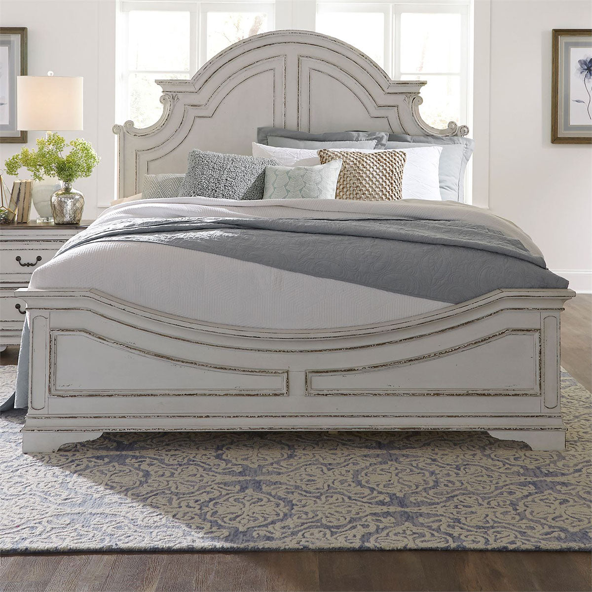 Liberty Magnolia Manor Cal King Panel Bed in Antique White