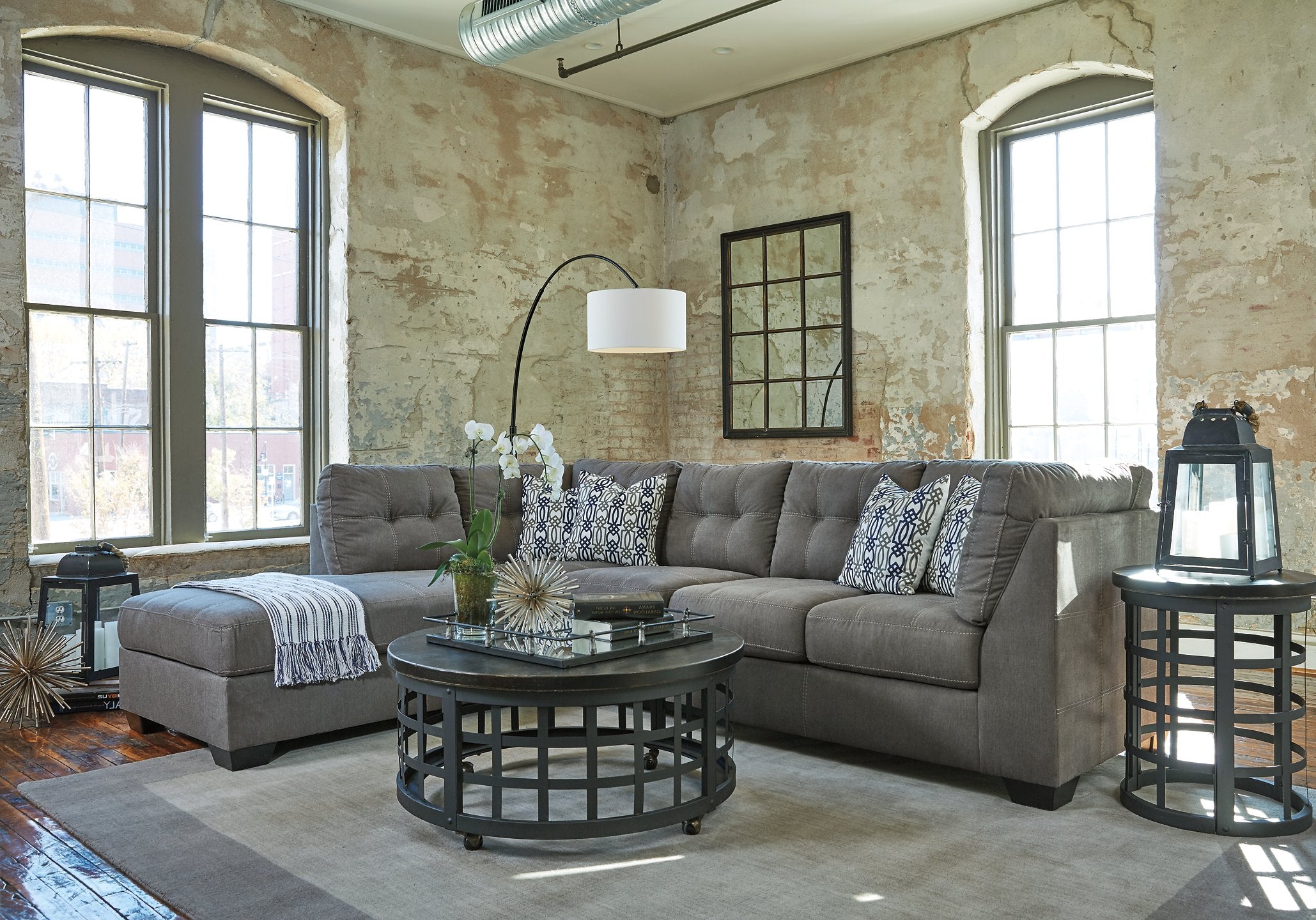 Pitkin 2-Piece Sectional with Chaise