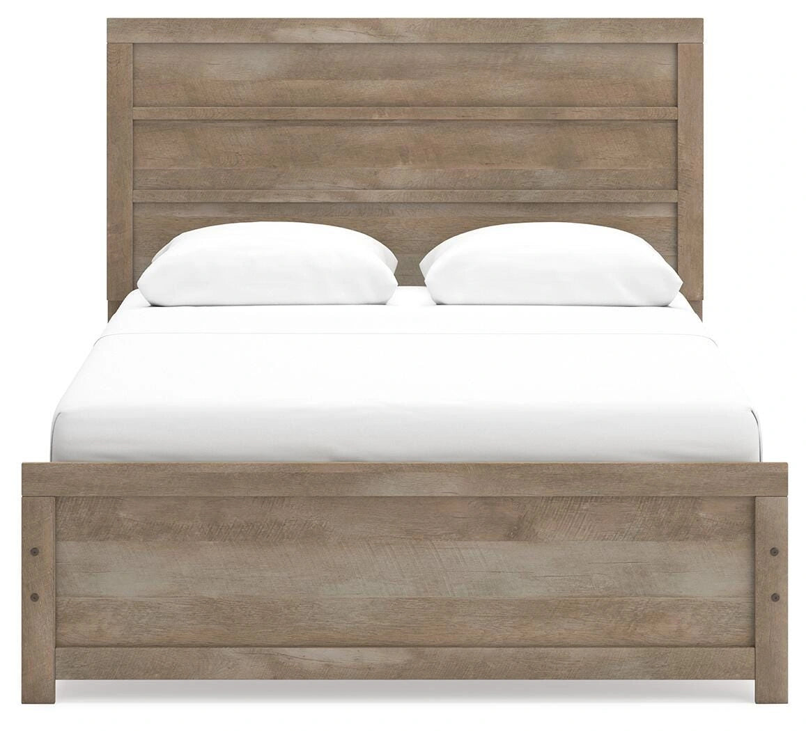 Gachester Panel Bed
