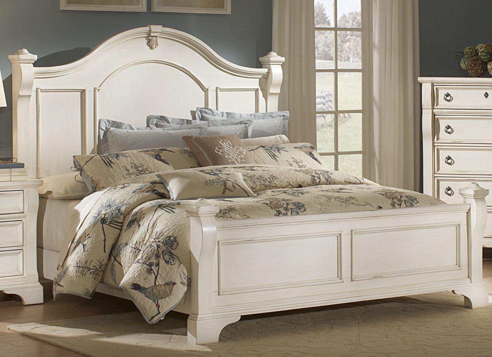 American Woodcrafters Heirloom Collection King Poster Bed in Antique White 2910-66POS