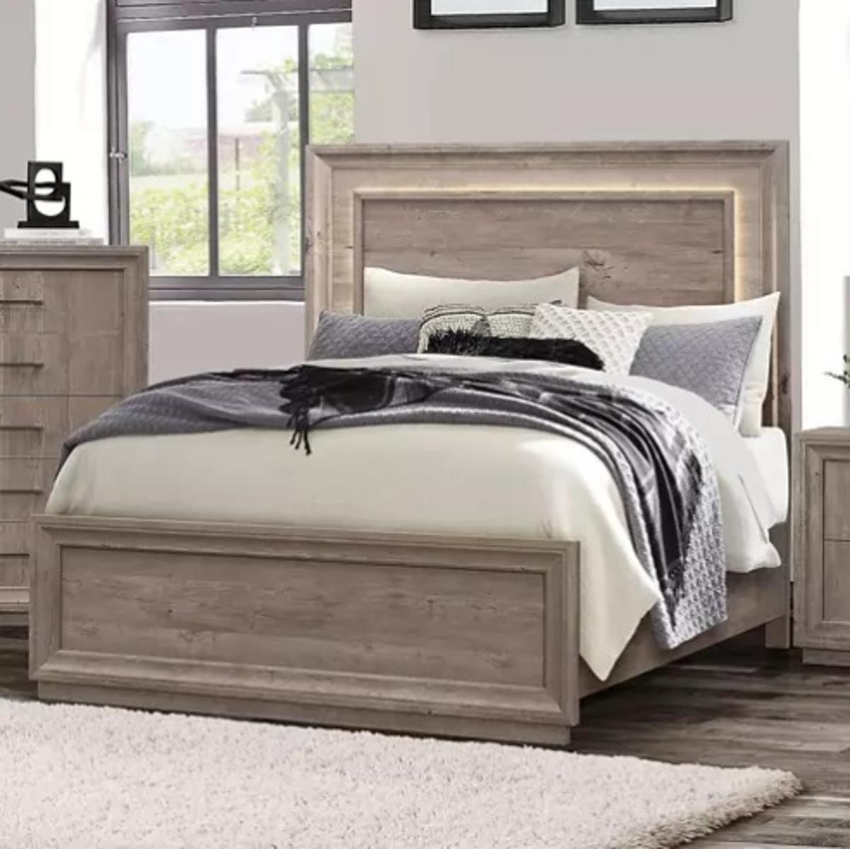 Liberty Furniture Horizons Queen Panel Bed in Graystone