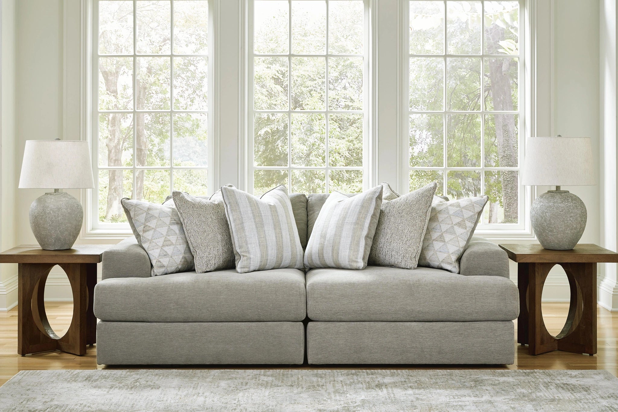 Avaliyah Sectional Loveseat