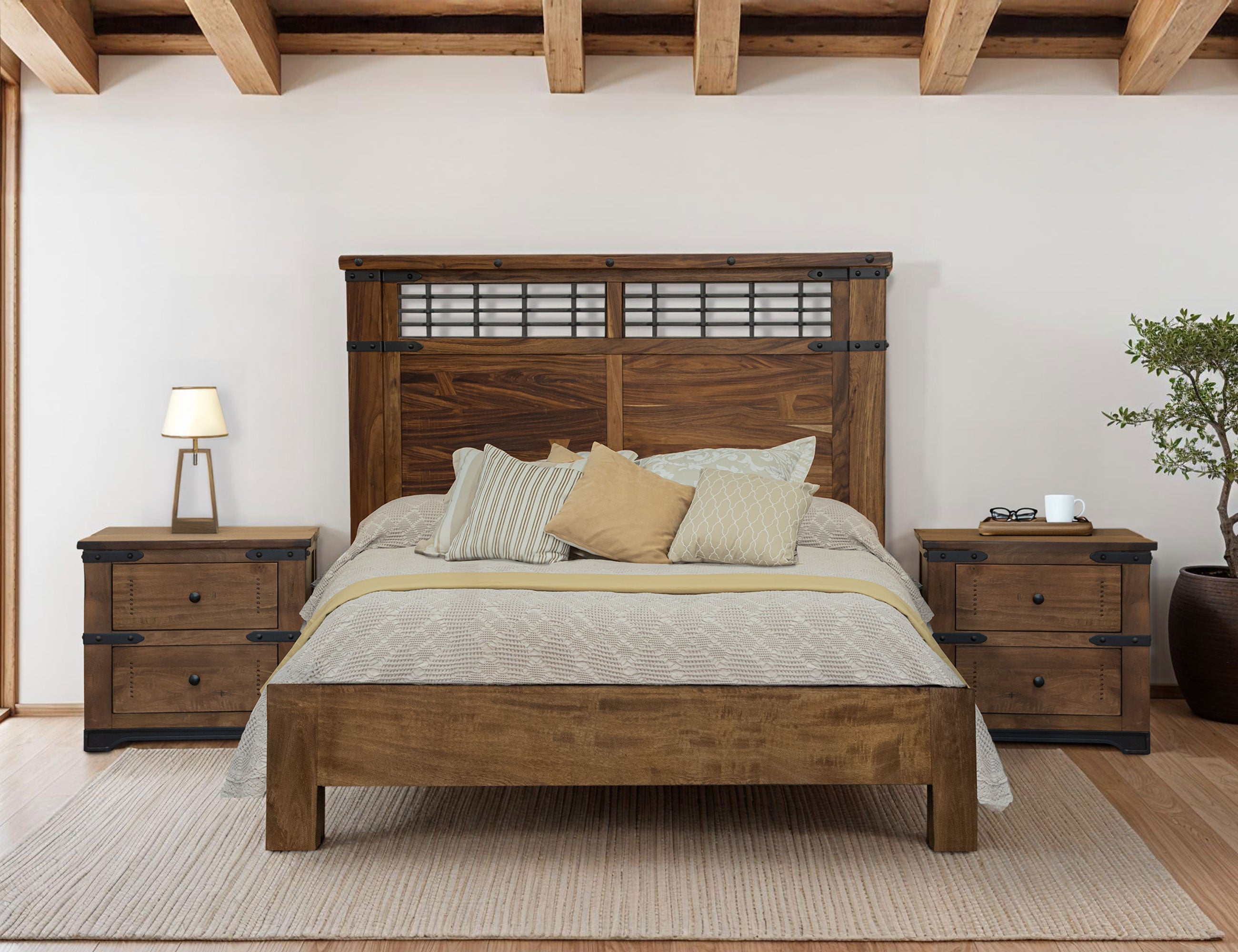 Parota California King Bed