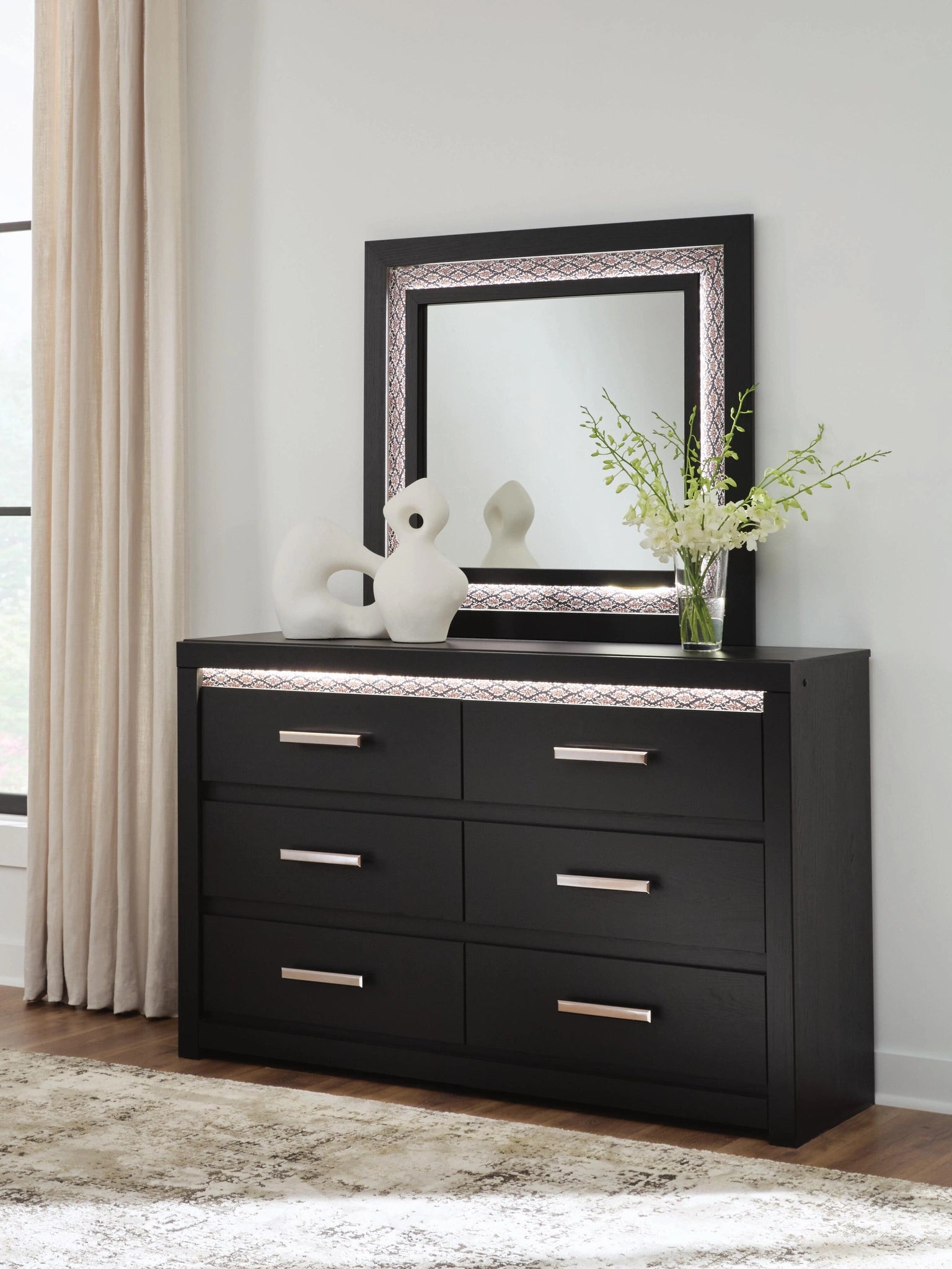 Brizmore Dresser