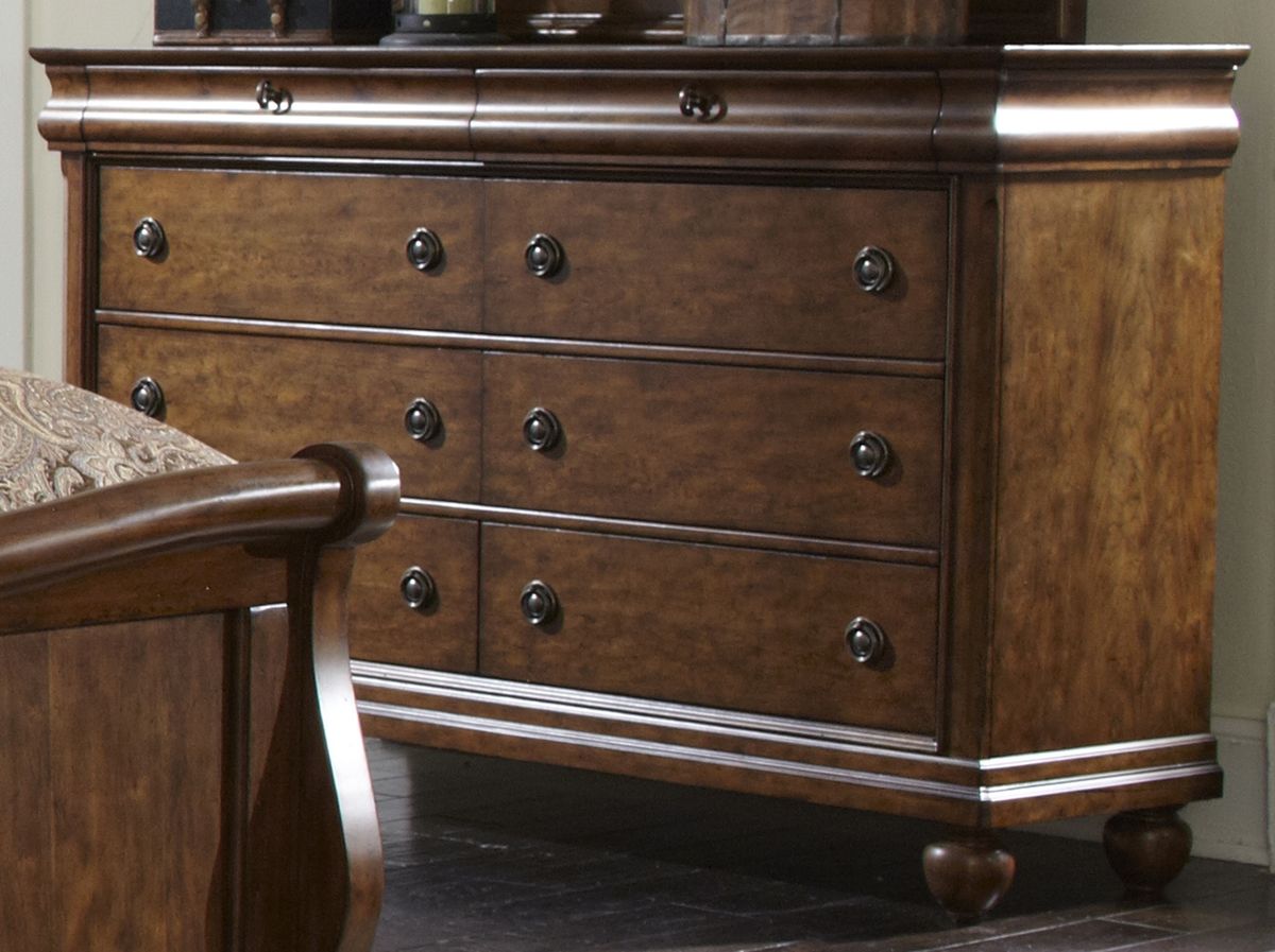 Liberty Furniture Rustic Traditions 8 Drawer Dresser in Rustic Cherry