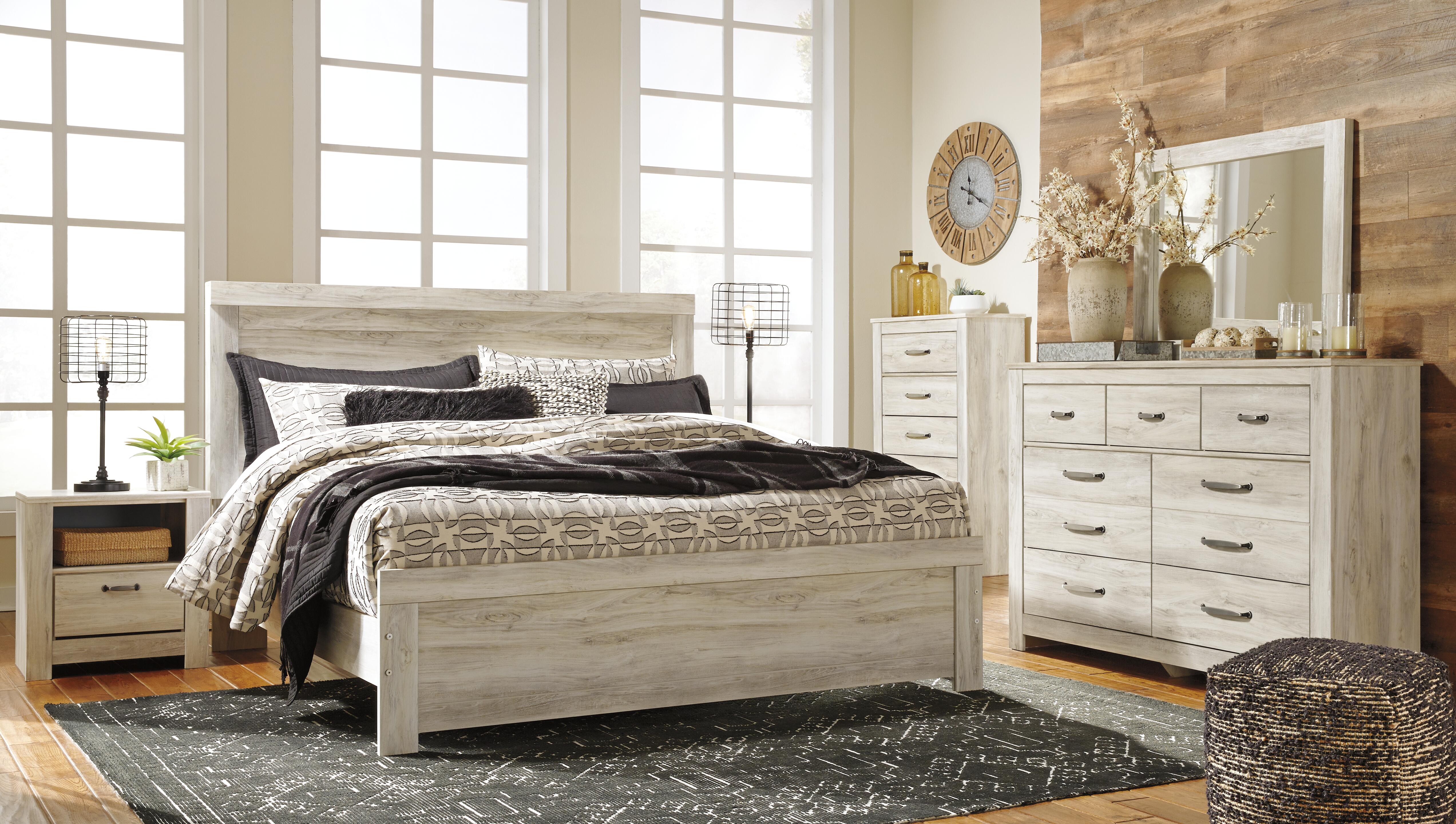 Bellaby Bedroom Set