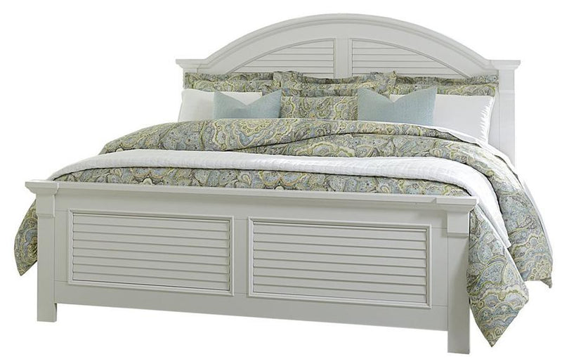 Liberty Furniture Summer House King Panel Bed in Oyster White